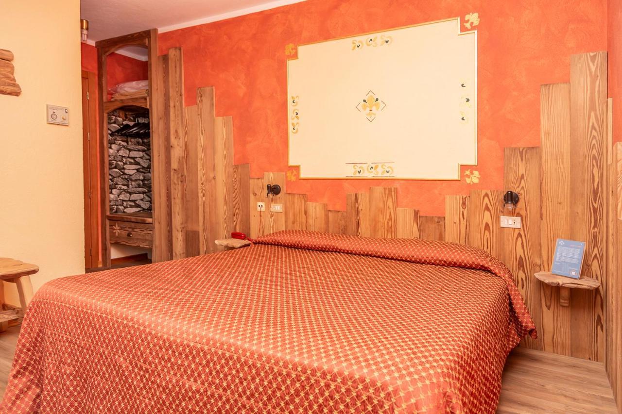 Hotel Chaberton Чезана-Торинезе Экстерьер фото