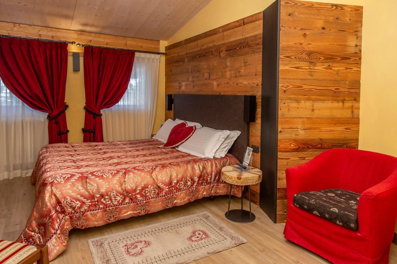 Hotel Chaberton Чезана-Торинезе Экстерьер фото