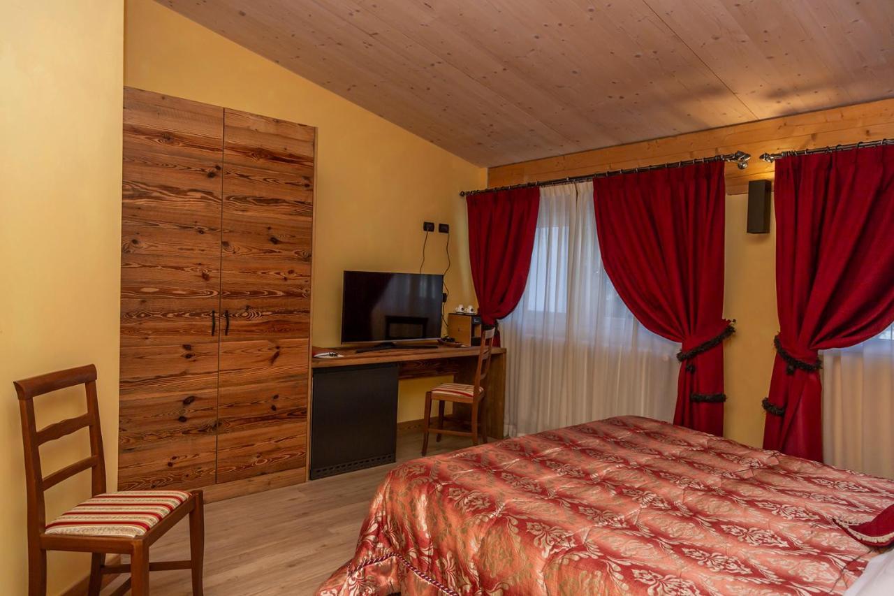 Hotel Chaberton Чезана-Торинезе Экстерьер фото