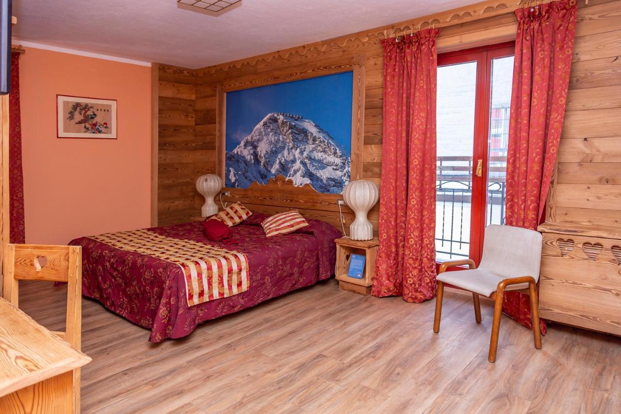 Hotel Chaberton Чезана-Торинезе Экстерьер фото